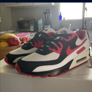 Nike Airmax custom, never worn